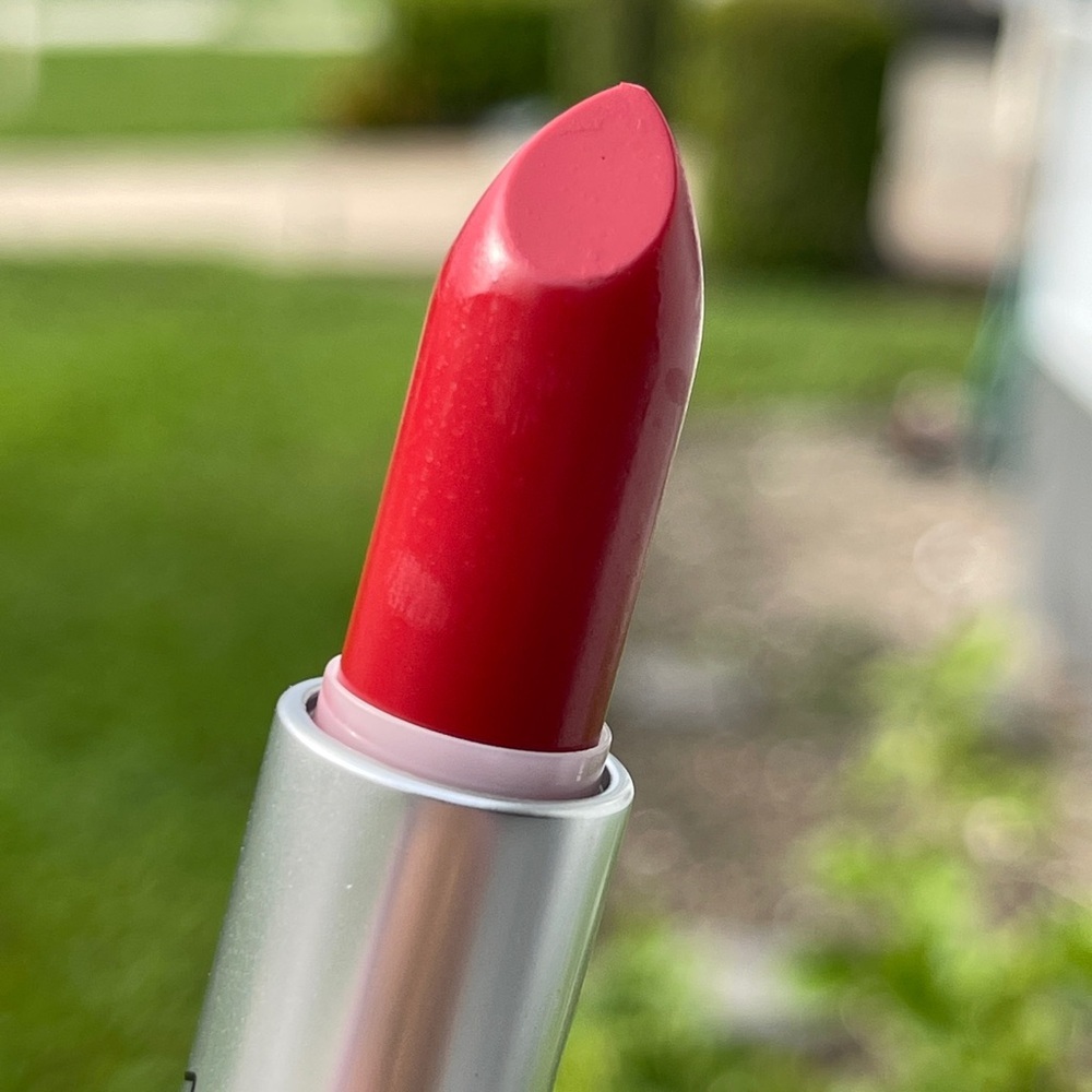 M.A.C COSMETICS Lustre Lipstick In Lady Bug(Red) - Picture 7 of 14